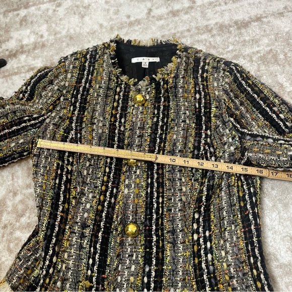 CAbi Paris tweed blouce blazer Boucle Brown Tweed Fringed Gold Buttons Women's - Picture 9 of 12